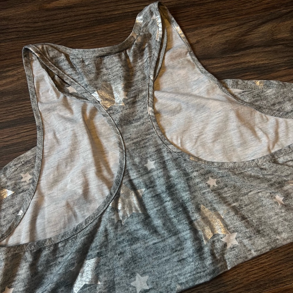 There foil star racerback